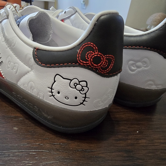 Hello Kitty x adidas Gazelle Indoor Sneaker - Picture 3 of 11